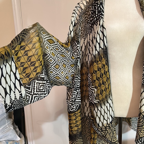 4X Catherine’s “Added Dimensions” Chiffon Kafton Tunic Sheer Cardigan - Picture 7 of 11